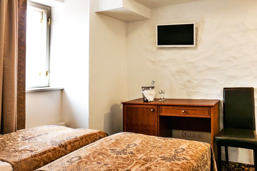 Hotelli Three Crowns Residents 3*